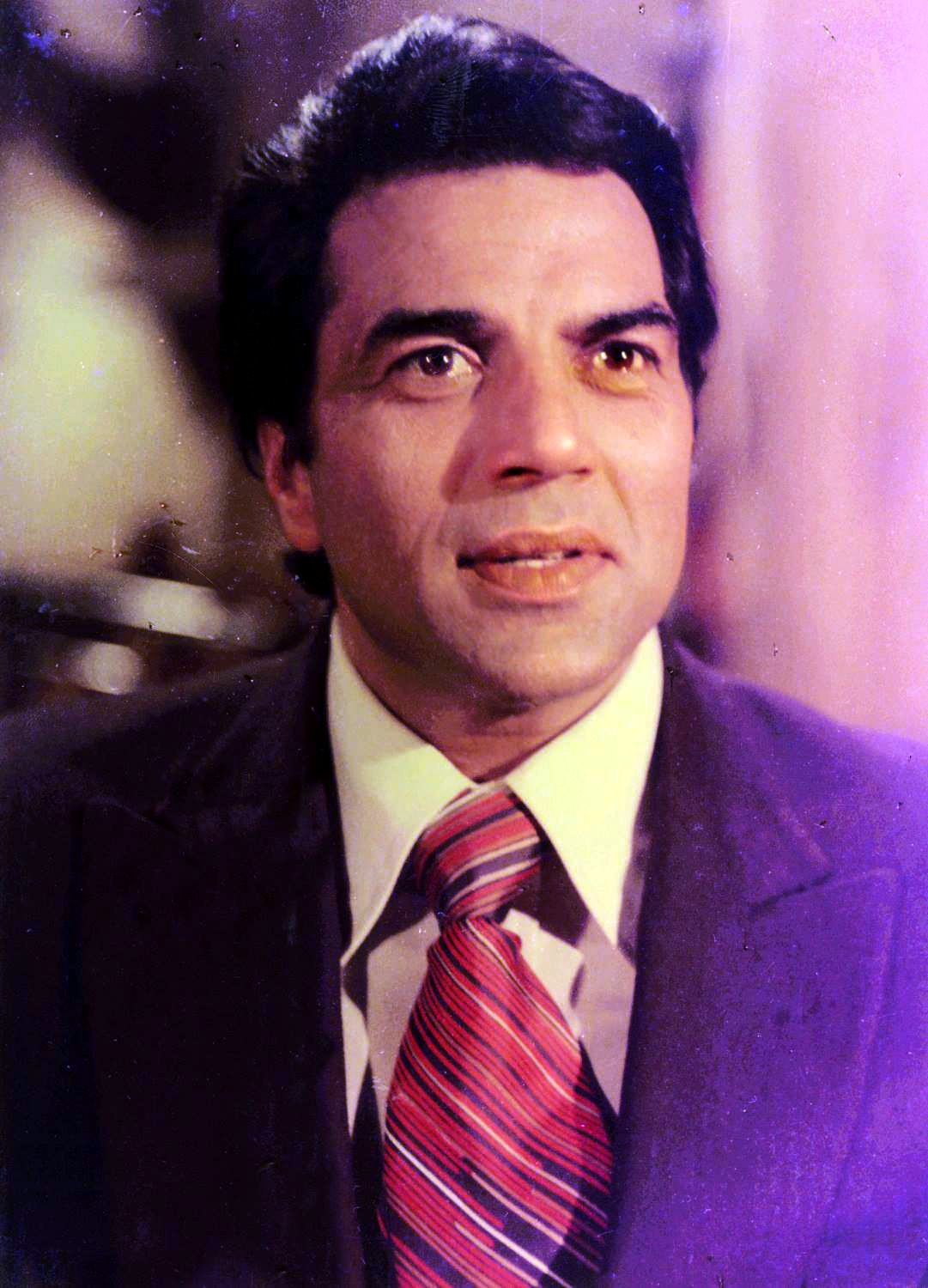 Veteran Bollywood actor Dharmendra