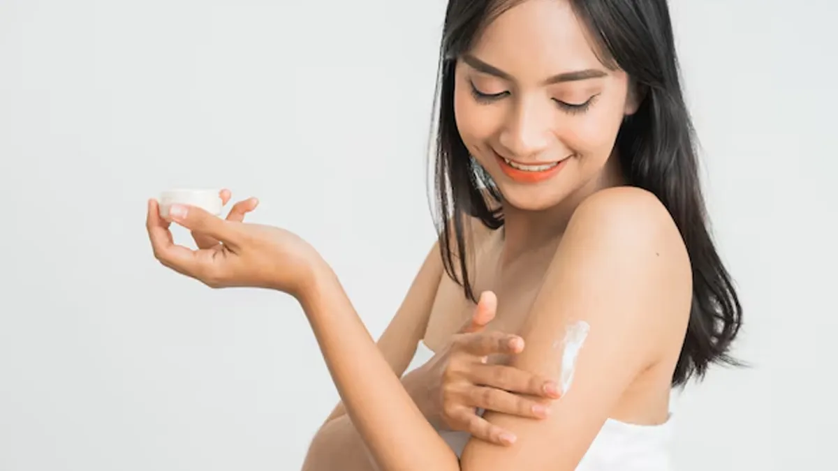 Top 5 Body Lotions For Extremely Dry Skin In Winters