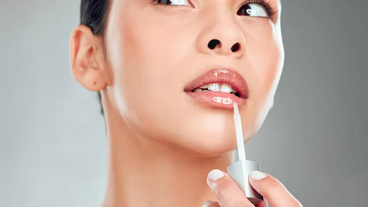 Best Lip Oils For Winter