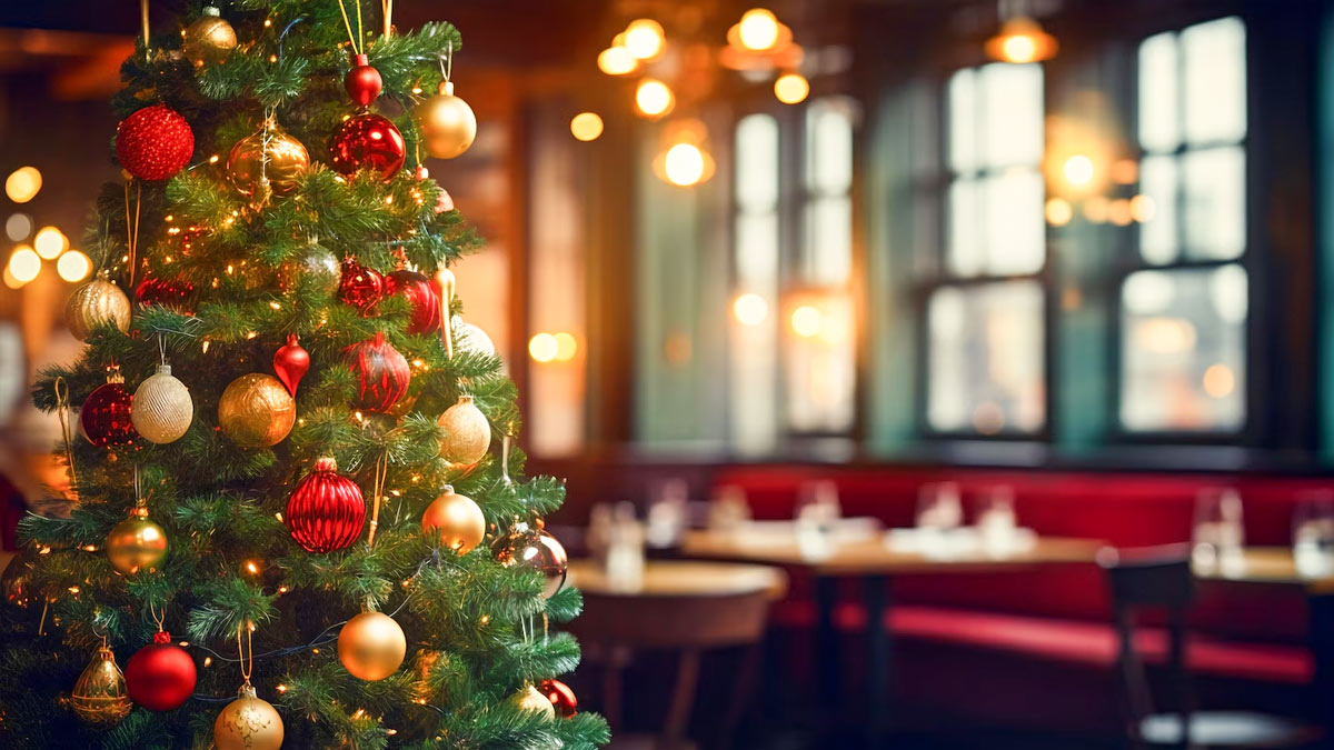 Top 5 Christmas Cafes In Noida You Need To Visit During This Holiday Season