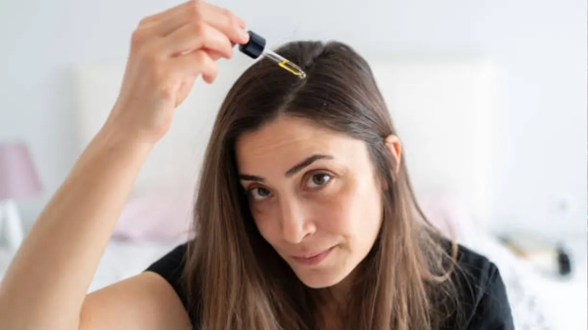 Top 4 Redensyl Hair Serums for Stronger And Fuller Hair In India