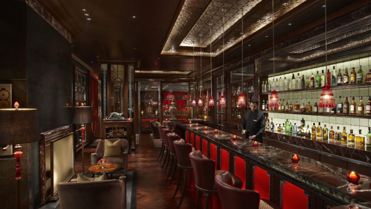 5+ Best Clubs And Restaurants In Delhi NCR You Need To Visit On New Year's Eve
