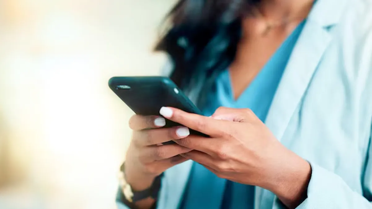 why teenagers prefer texting over talking reasons