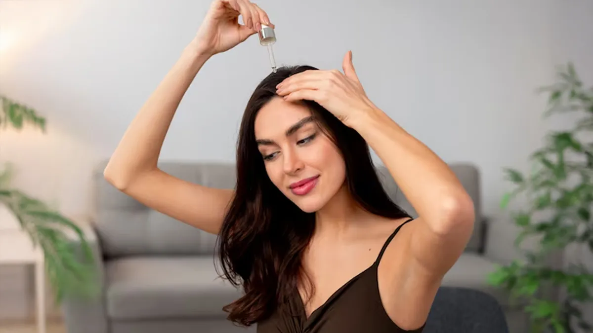 Top 7 Lightweight Hair Oils For Oily Scalp In Winter