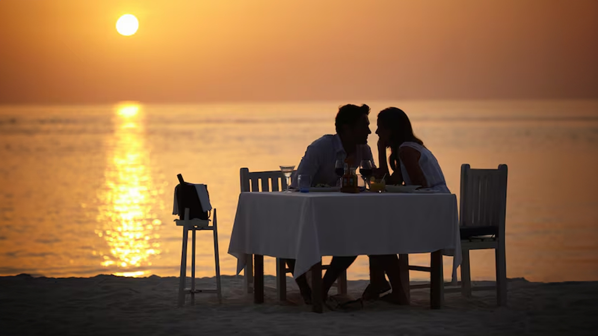 Top 5 Romantic Places To Visit In Mumbai With Your Partner This Valentine’s Day