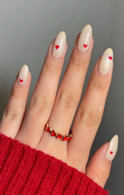 Minimalist Heart Nails 