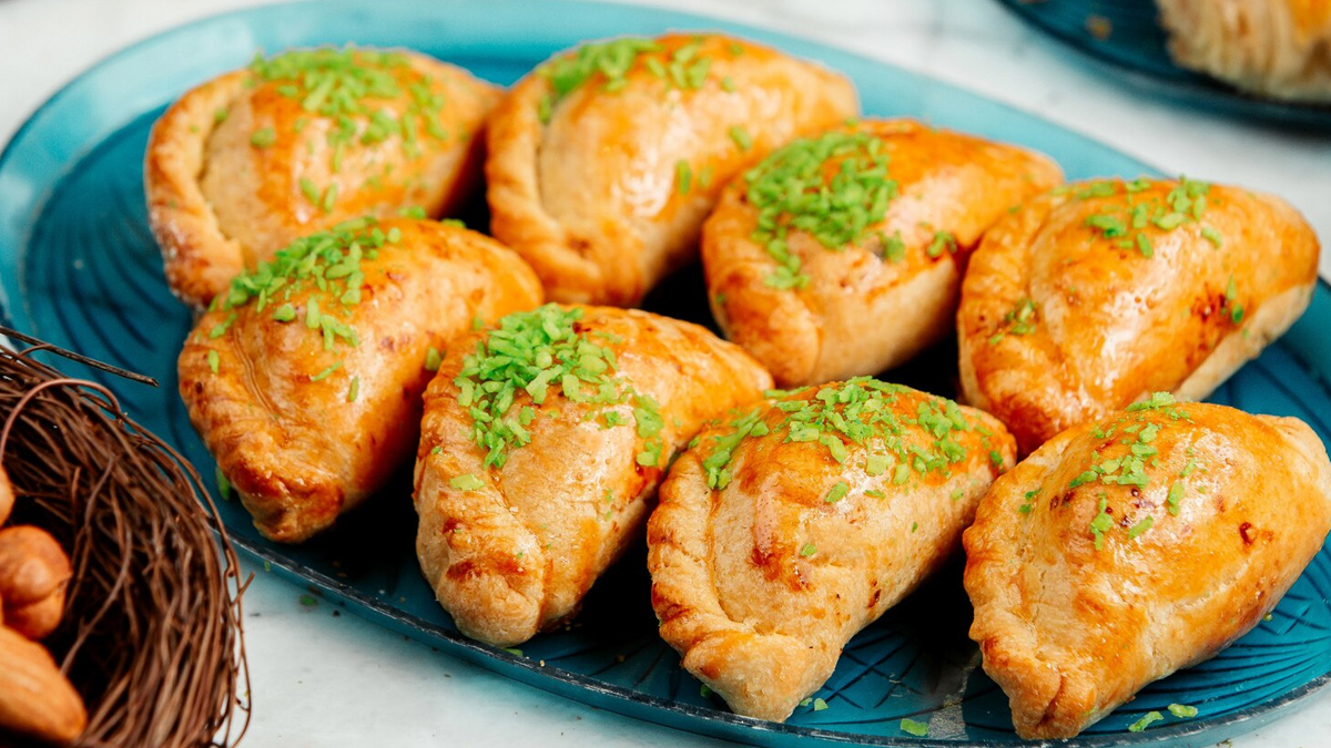 Holi Special Recipes: 5 Best Gujiya Recipes To Make At Home