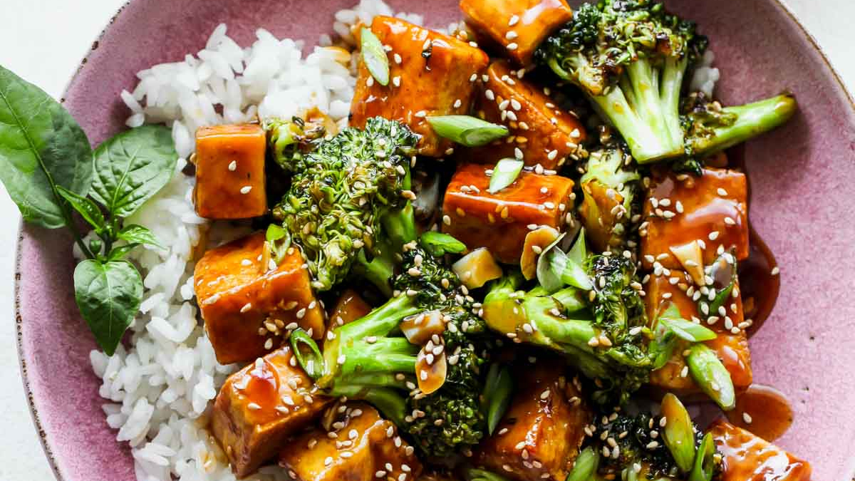 5 Healthy Steam-Cooked Recipes for a Nutritious and Balanced Diet