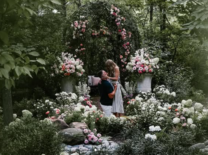 Taylor Swift And Travis Kelce To Get Maaried On June 13