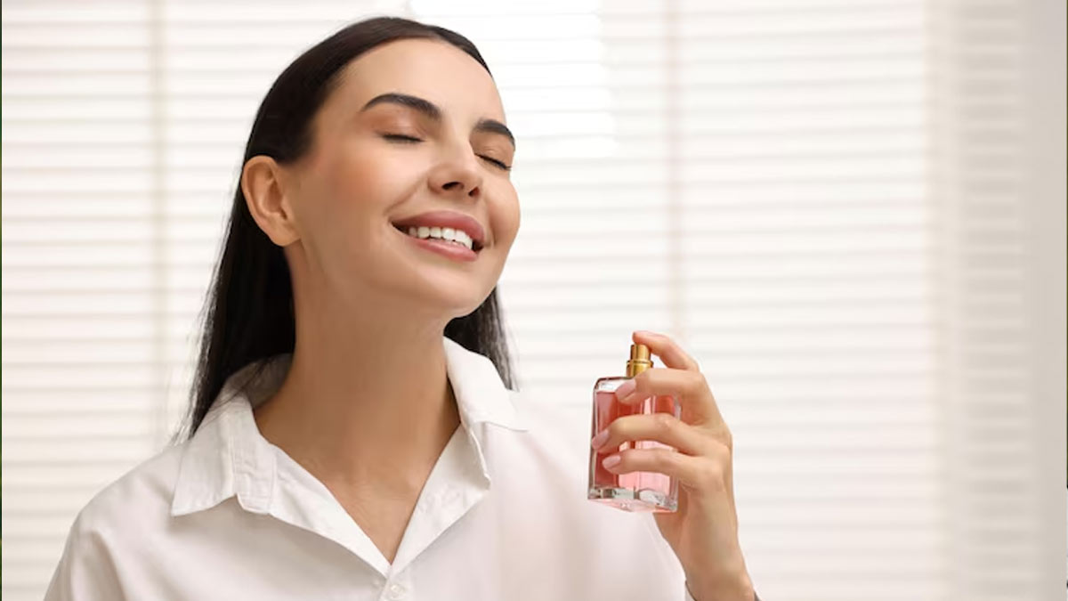 Top 5 Aquatic Perfumes For Women That Are Perfect For Summer Days