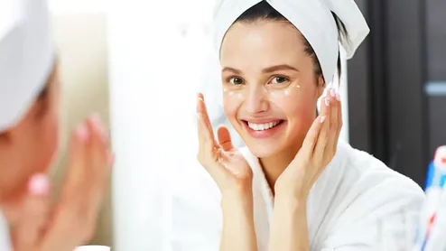 Morning vs Night Skincare Routine: What Matters More?