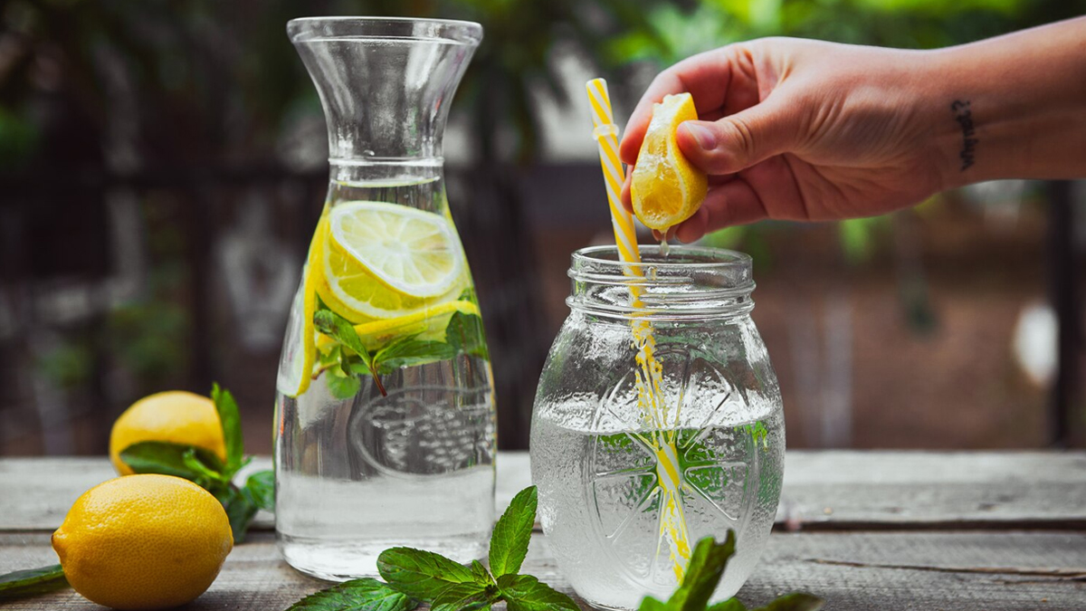 5 Detox Drinks You Must Try This Summer For Glowing Skin