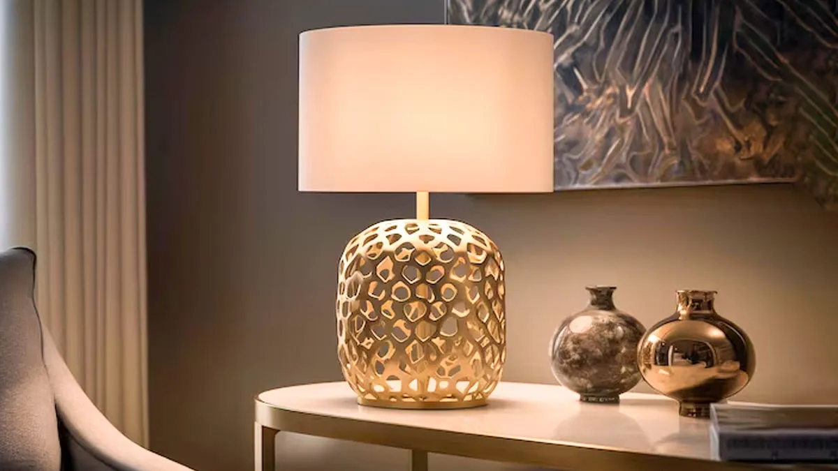 5 Modern Table Lamp Designs To Upgrade Your Bedroom Decor | Herzindagi