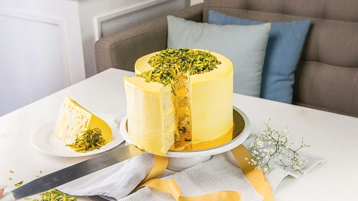 Why Mango Cakes Are Becoming The Biggest Dessert Trend This Summer