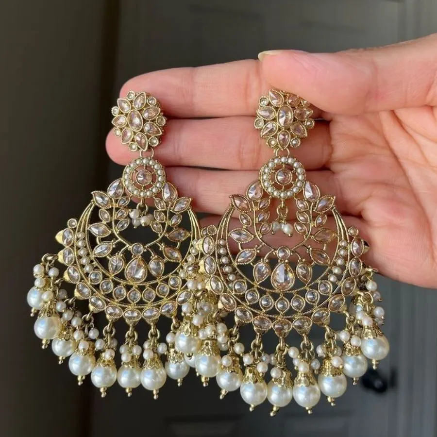 pearl earings