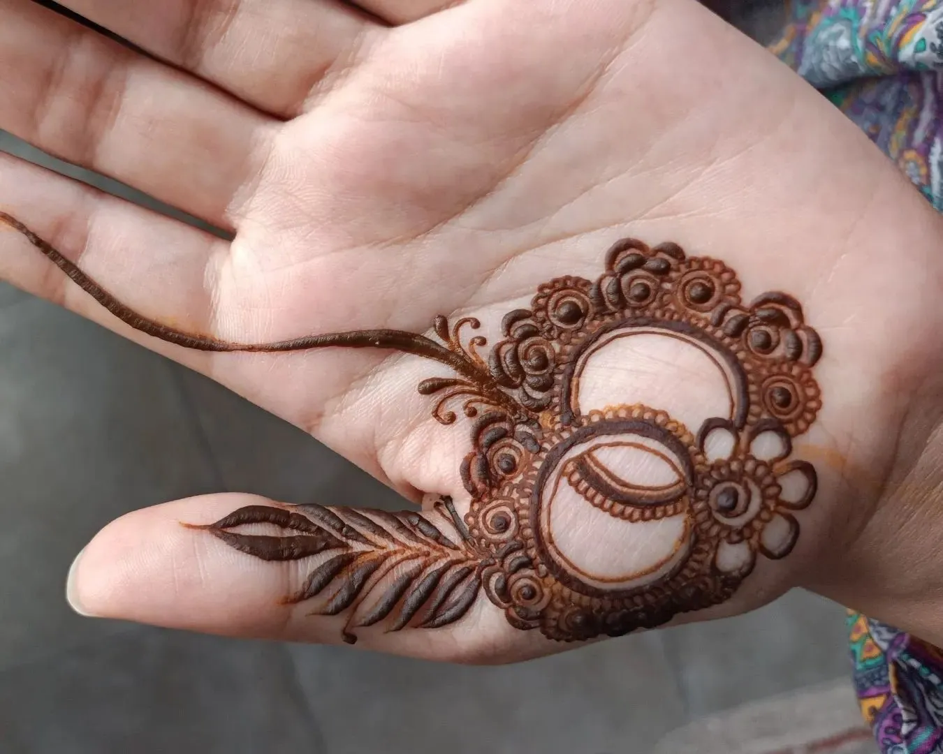 thumb and index finger design
