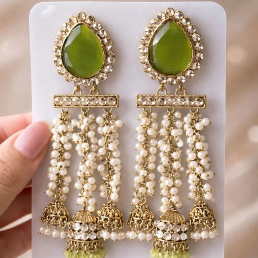 green earrings