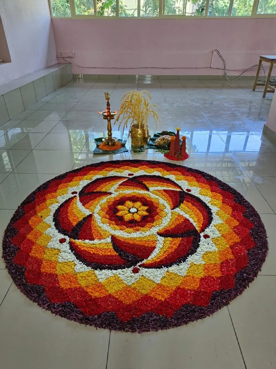 mango leaf border pookalam