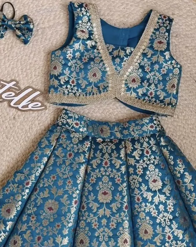 ethnic dress