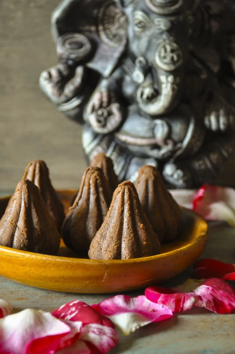 nutella filled modak