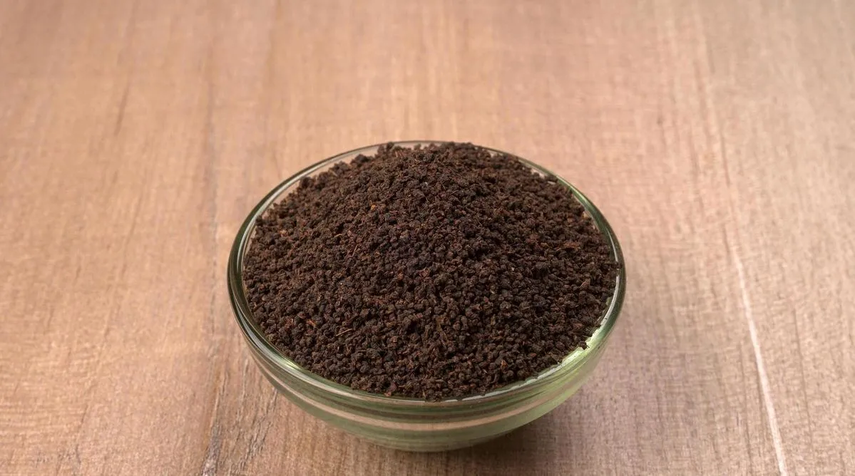 tea leaves