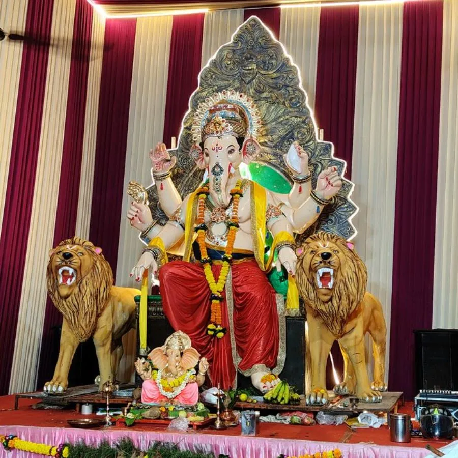 pandals (1)
