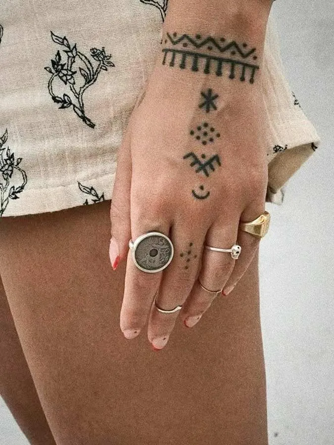 2 (17)