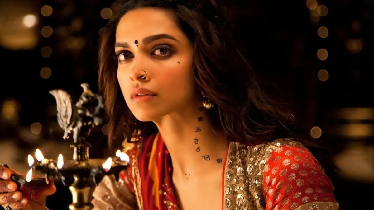 Garba Makeup Look