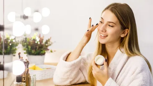 Karwa Chauth Beauty Tips: How To Make Your Makeup Last From Morning To Moonrise?