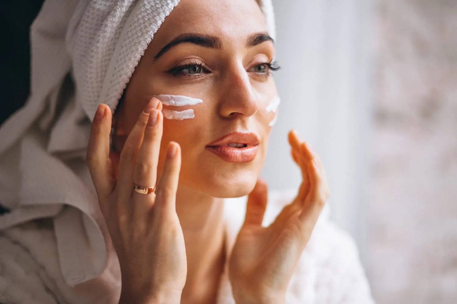moisturising the skin
