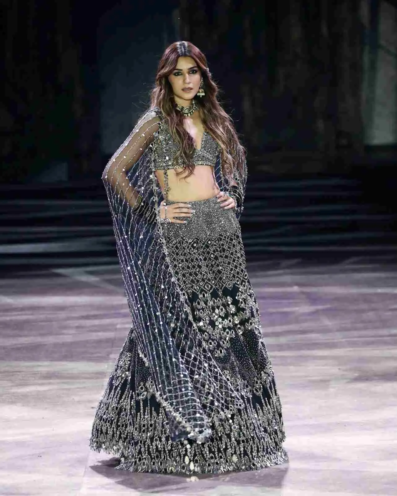 Kriti Sanon Showstopper Abhinav Mishra