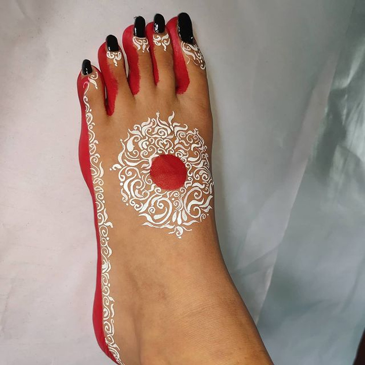 alta mehendi for feet