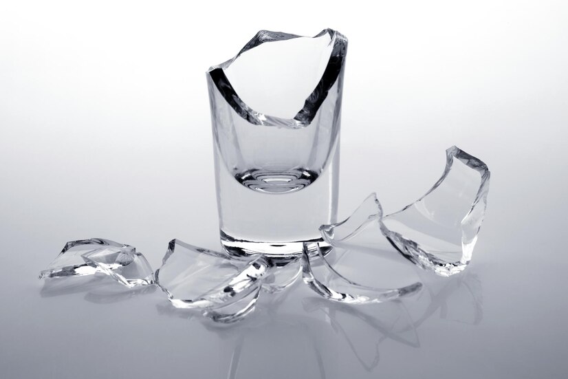 shards-broken-glass-stack-white-background_327813-1444