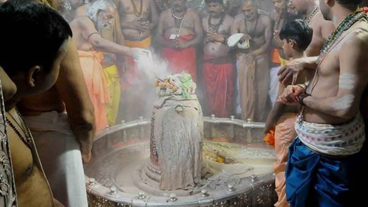 mahakal ki bhasm kaise banti hai