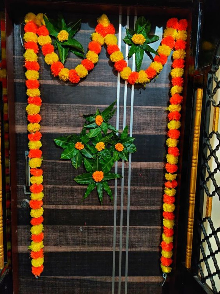 Simple toran design for home decoration