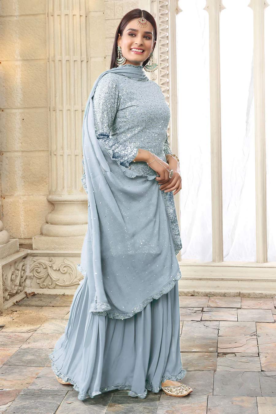 zari work ghagra suit (2)