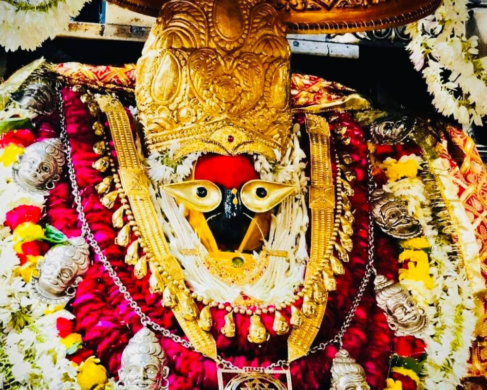 2b109b1c-c6d5-4545-a25c-9910b7b7d585maa vindhyavasini 01