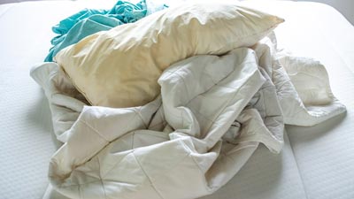 How to remove ink stain on pillow cover