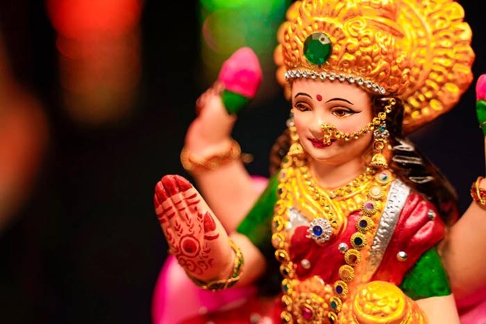 lakshmi pujan on dussehra