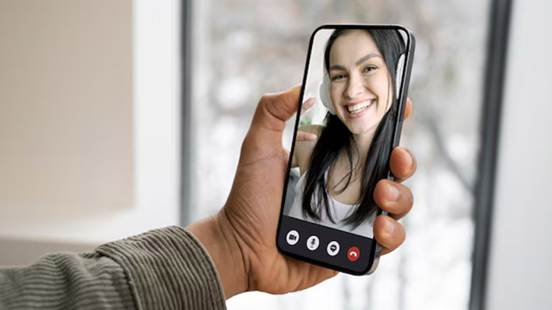 How to use Favorites update from WhatsApp