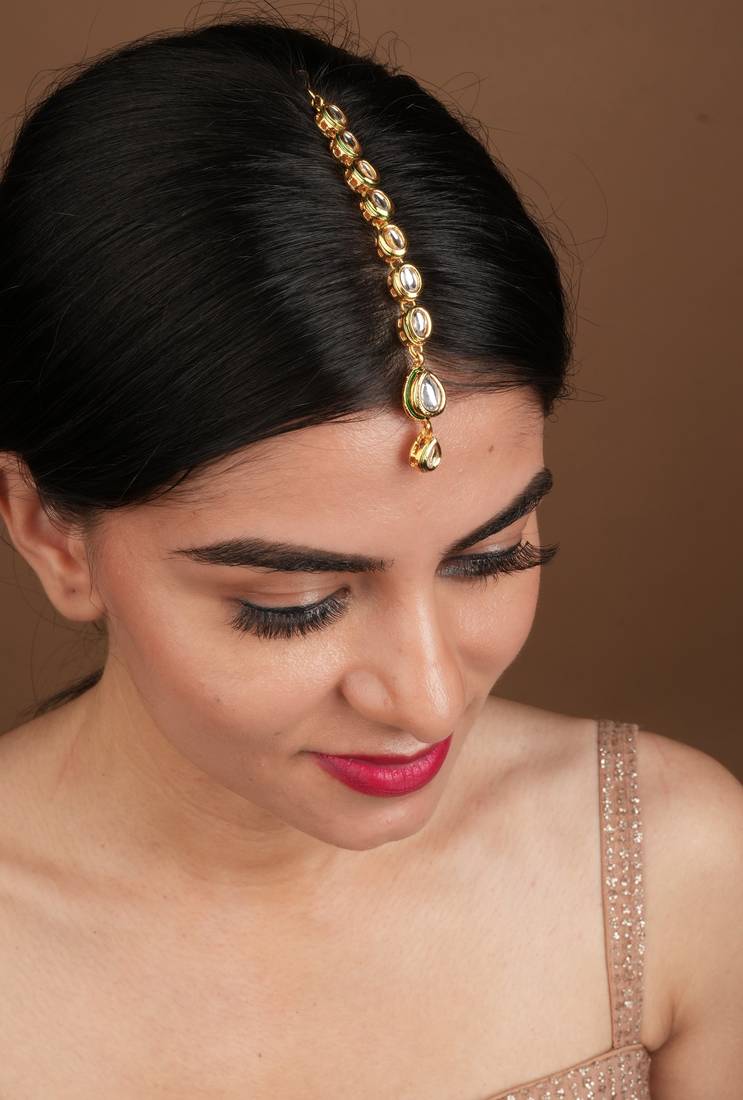 Maang Tikka Designs maang tikka designs for married women HerZindagi