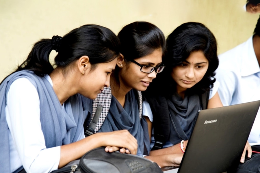 UP ANM Qualification and Age Limit