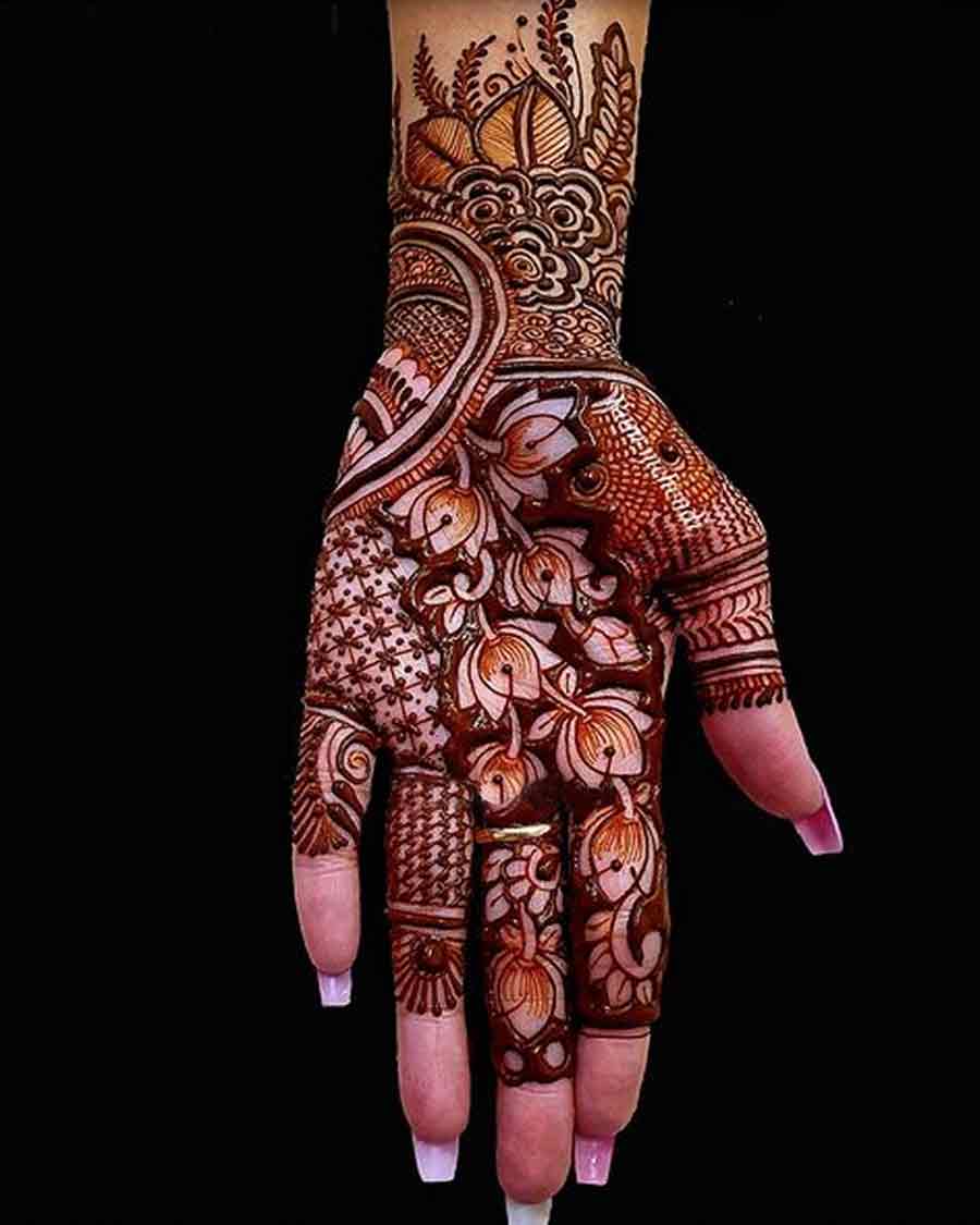 Floral Mehndi Design