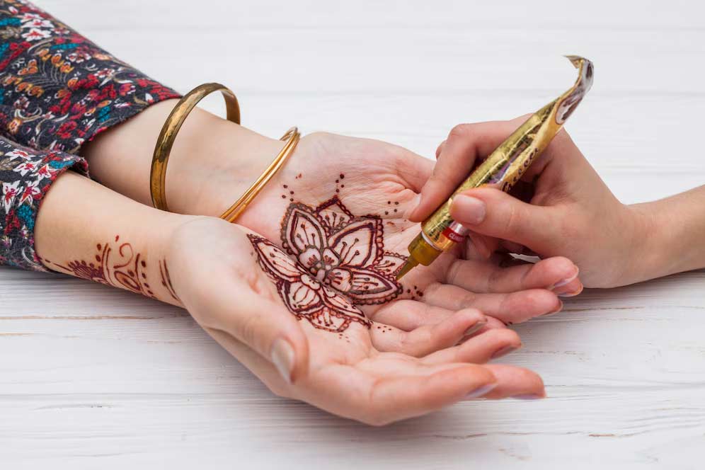 can we apply mehndi in pregnancy