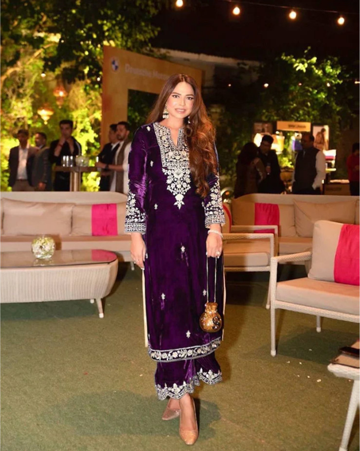 pakistani velvet suit (2)