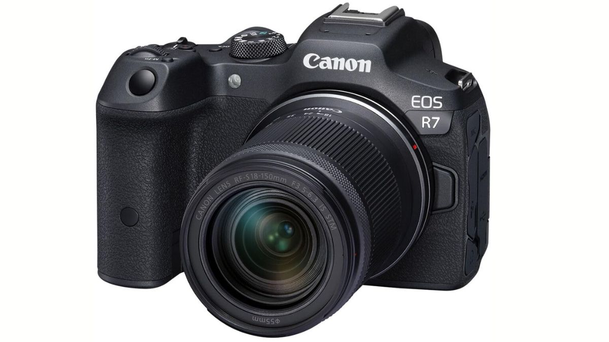 जर्नलिस्ट, यूट्यूबर और प्रोफेशनल्स तक की पहली पसंद हैं ये Canon Cameras