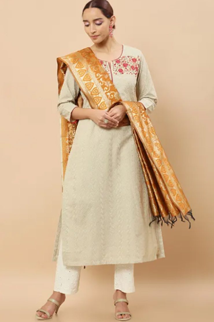 Silk dupatta