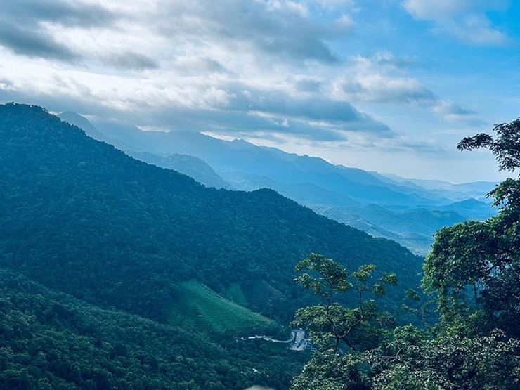 Why lakkidi hill station is sos famous