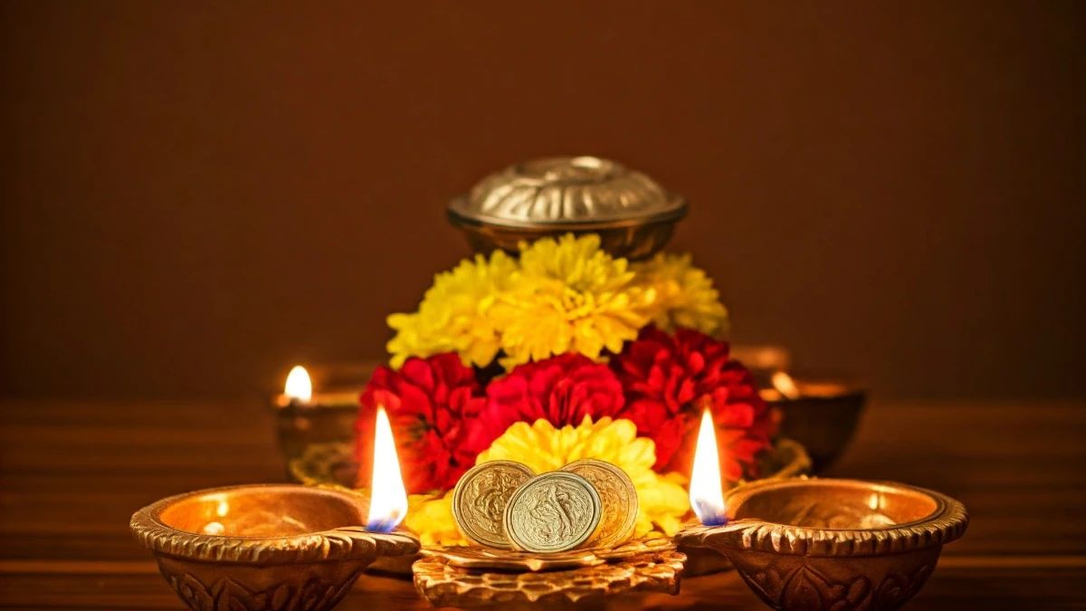 dhanteras pr ghar mein kuber ka paudha lagane ke labh