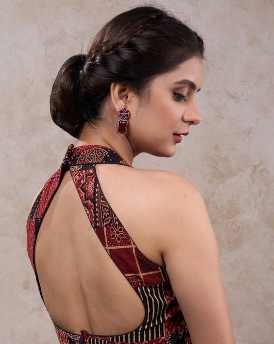 halter neck blouse (2)